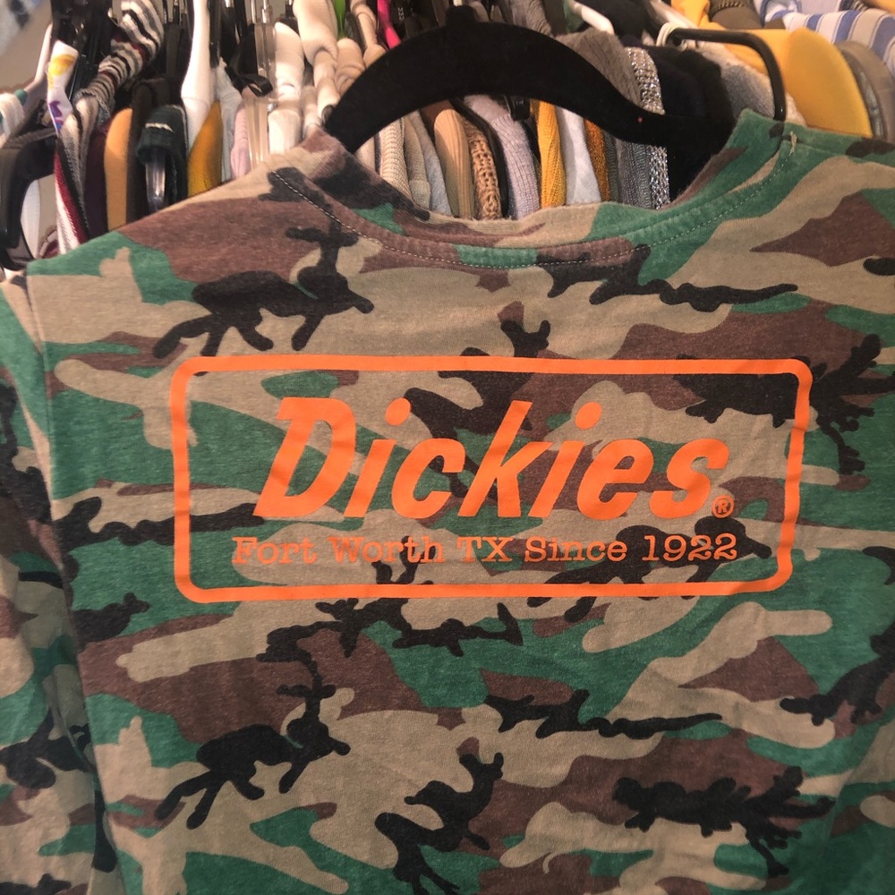 Long sleeve camo top